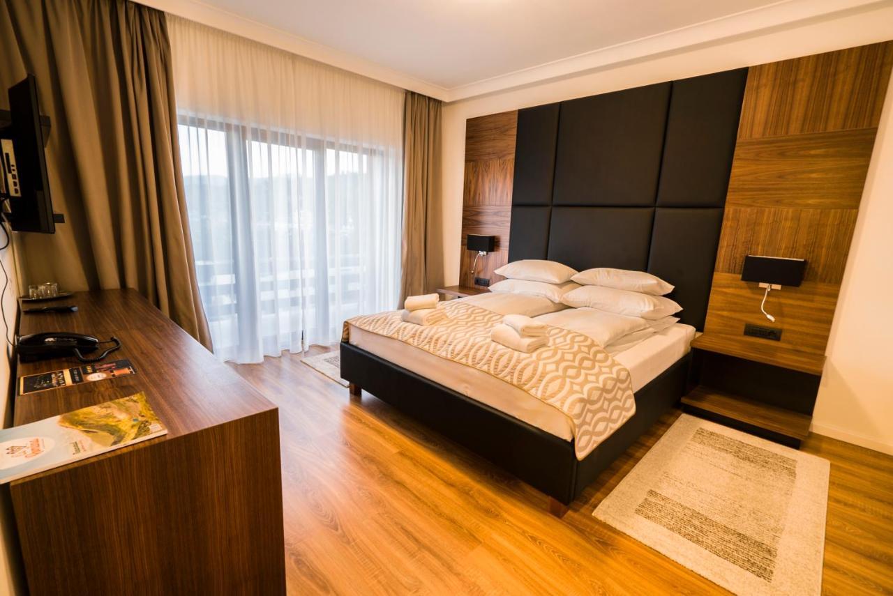 Mirage Resort & Spa Vişeu de Sus Eksteriør billede