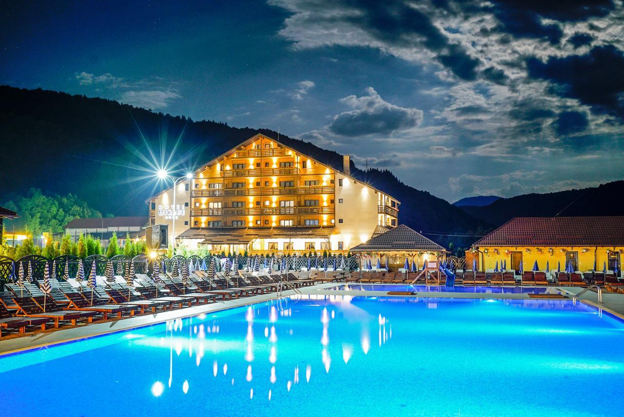 Mirage Resort & Spa Vişeu de Sus Eksteriør billede